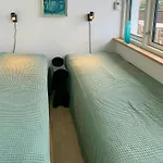 بيت للعطل Charming Summer House Near كيرتيمايند