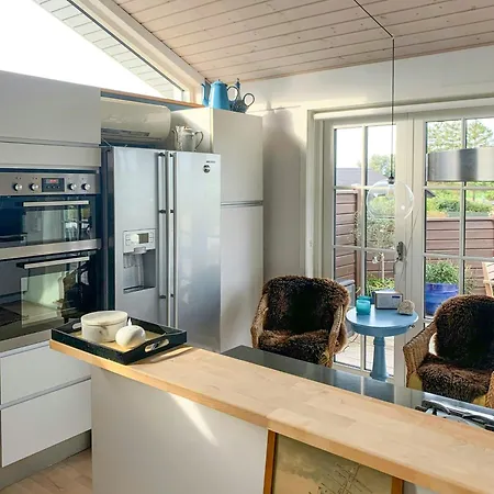 Charming Summer House Near Holiday home Kerteminde