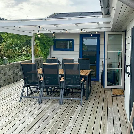 Charming Summer House Near Сasa de vacaciones Kerteminde